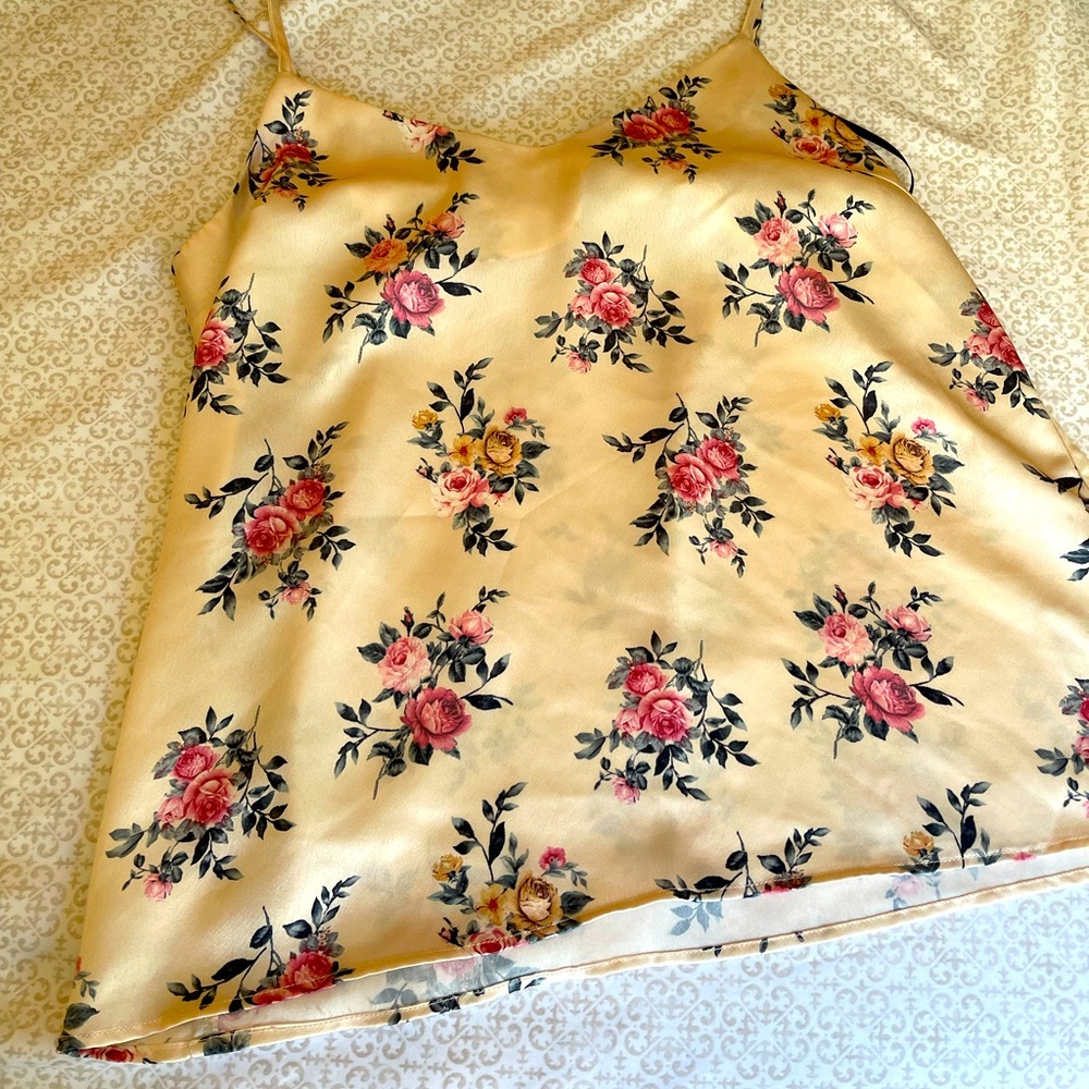 Forever 21 floral top